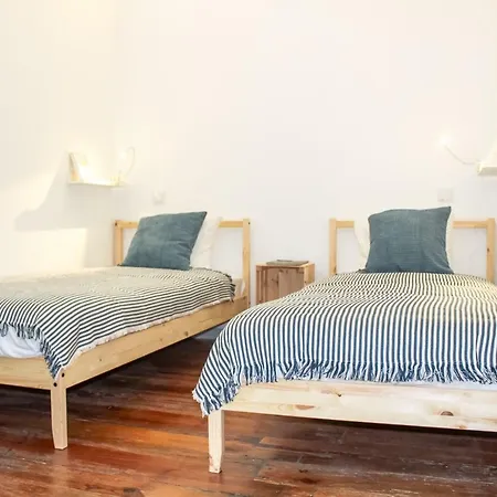 Апартаменты Bonjardim Flats - T1