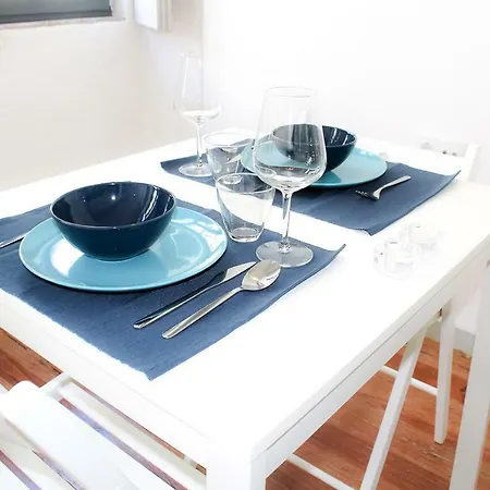 Bonjardim Flats - T1 Apartament *